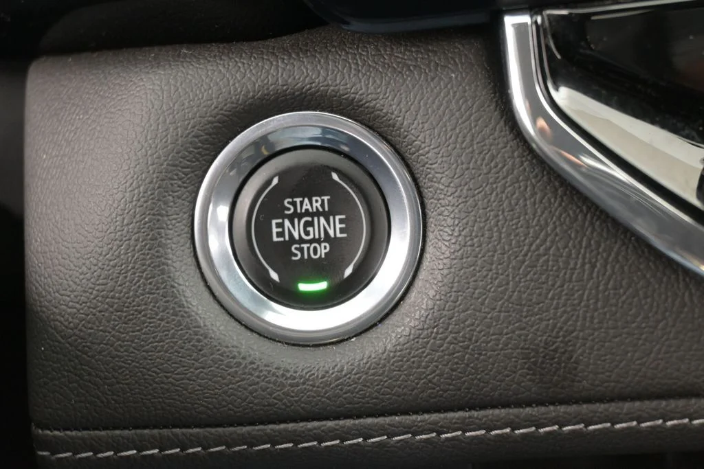 Used 2023 Summit White Chevrolet LT image 25