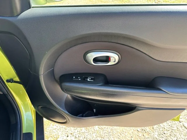 Used 2018 Alien II Kia Plus image 23