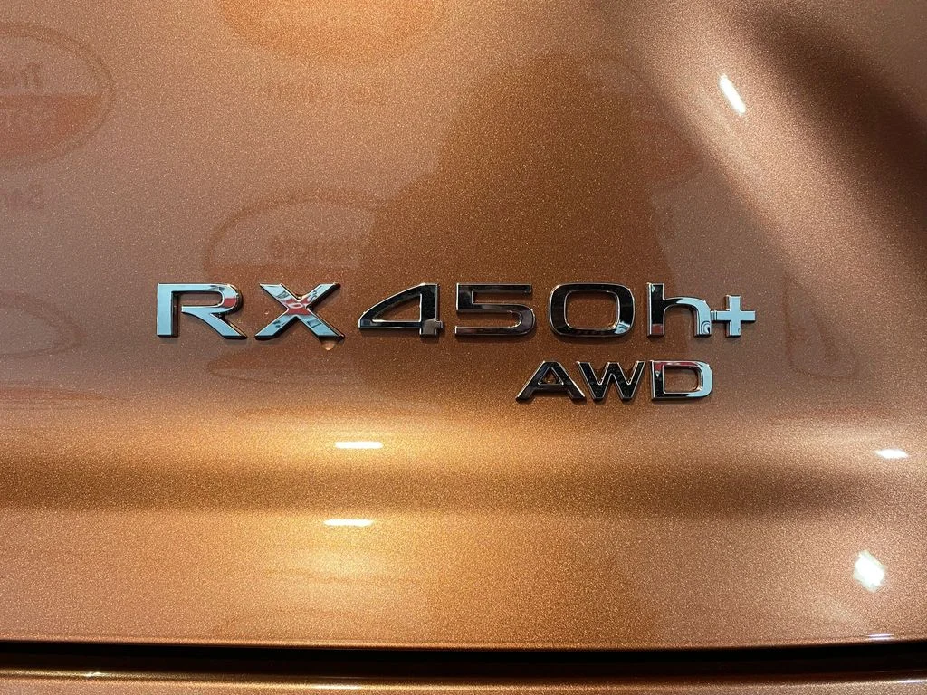 New 2026  Lexus 450h+ Luxury image 11