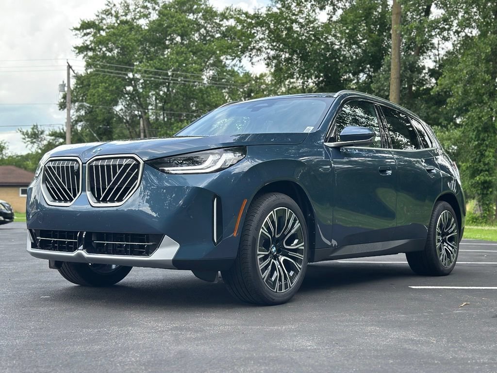 New 2026 Arctic Race Blue metallic BMW 30 xDrive image 3