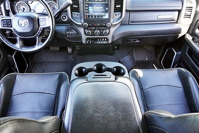 Used 2020 White Ram Laramie Night Edition image 25