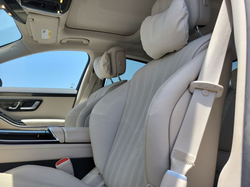 Certified Used 2023 Red Mercedes-Benz S 580 image 22