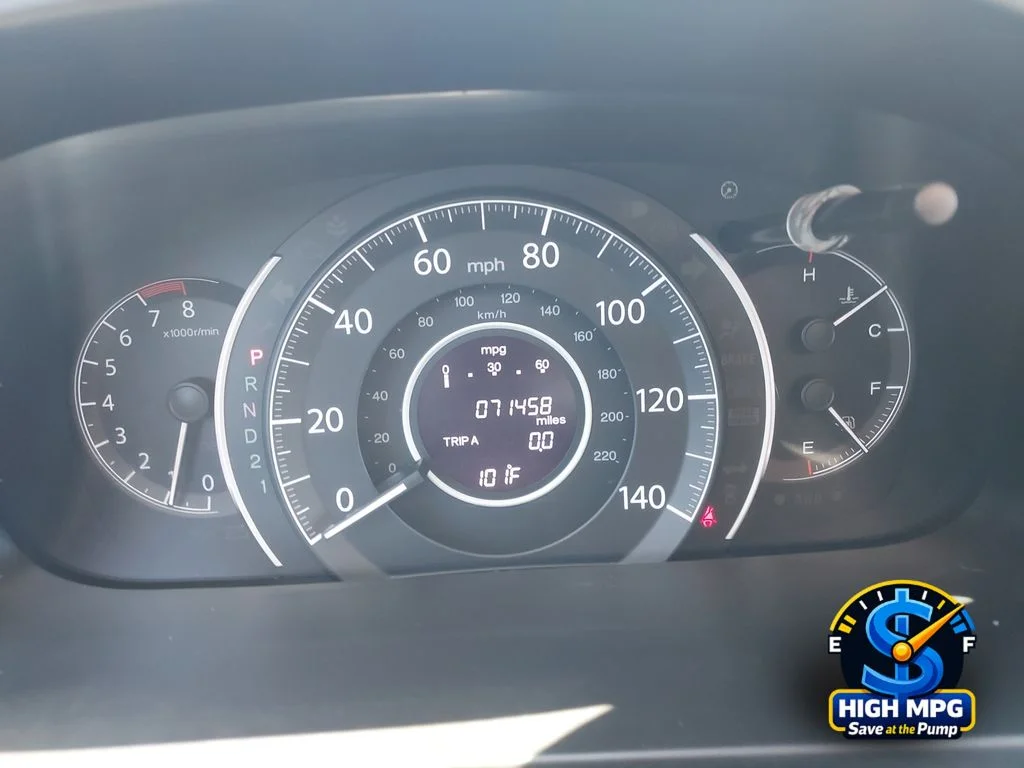 Used 2014 Silver Honda LX image 23