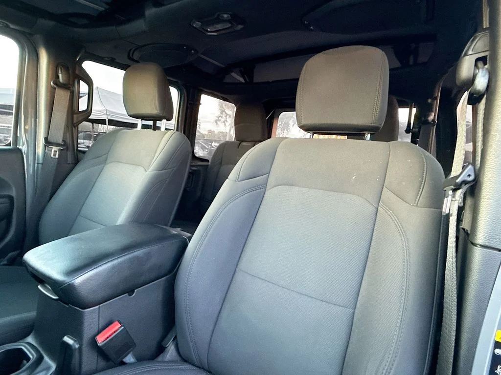 Used 2021 Gray Jeep Unlimited Willys image 19