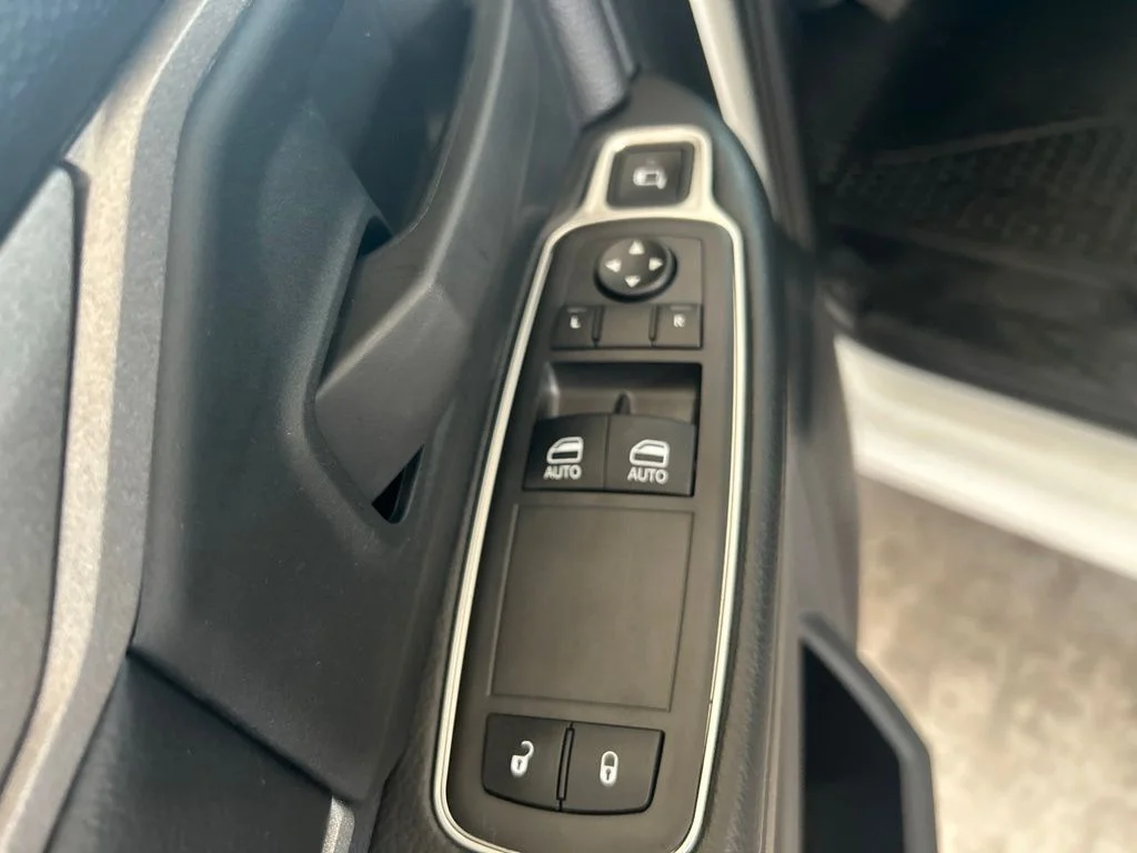Used 2024 White Ram Tradesman image 32