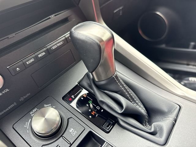 2021 Lexus NX 300 - Photo 20
