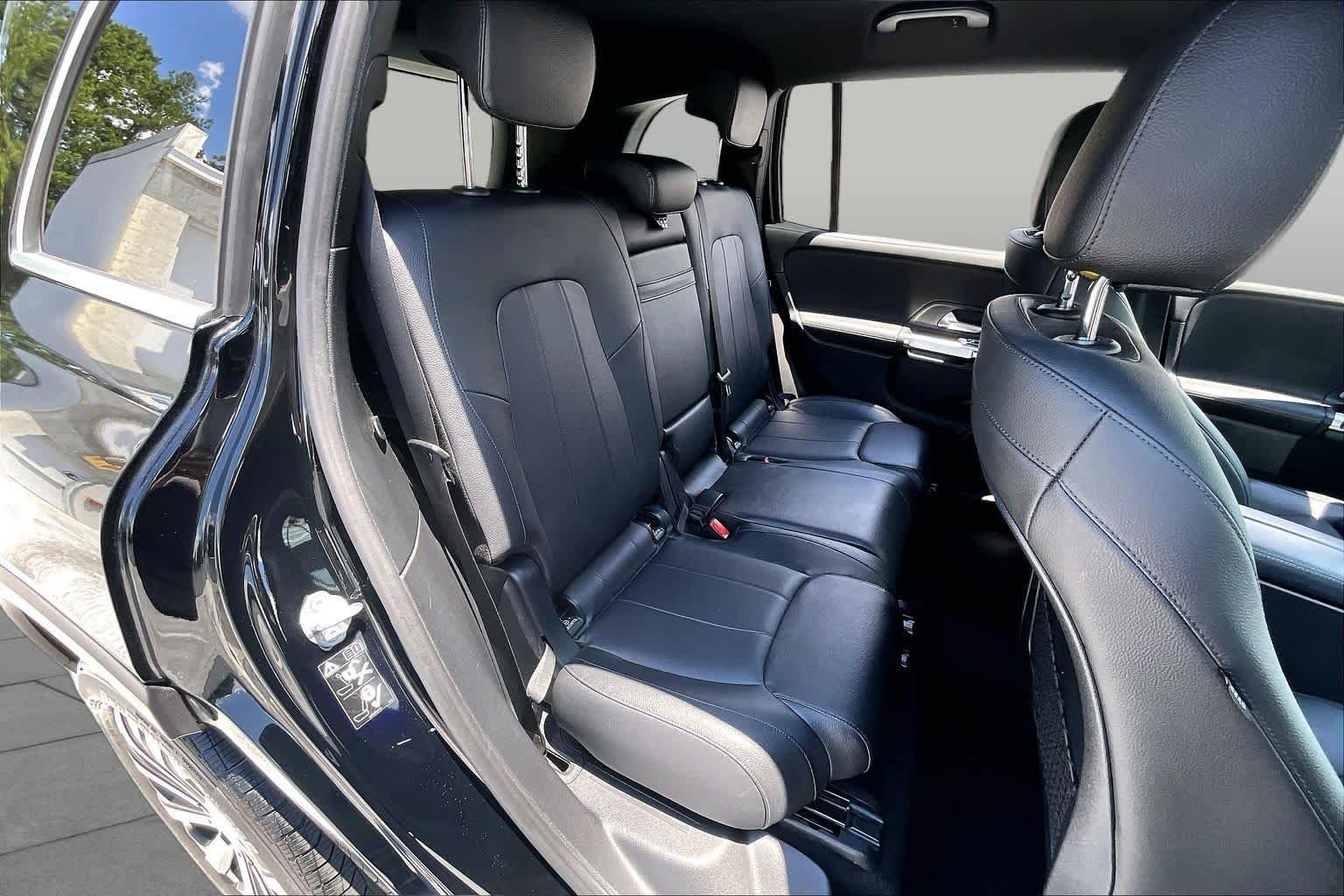 Used 2021 Night Black Mercedes-Benz GLB 250 image 19