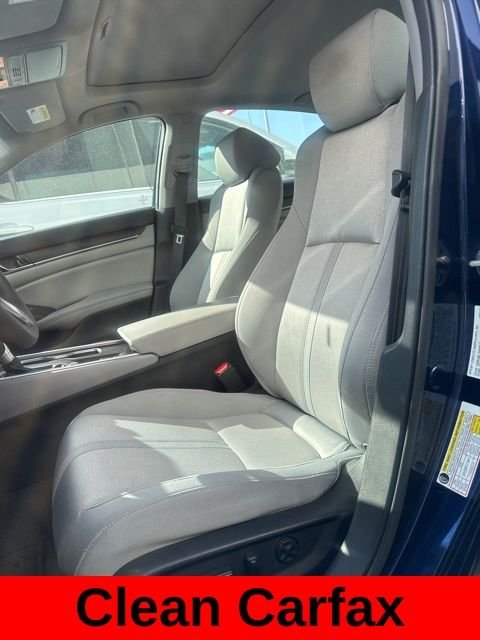 Used 2019 Blue Honda EX image 3