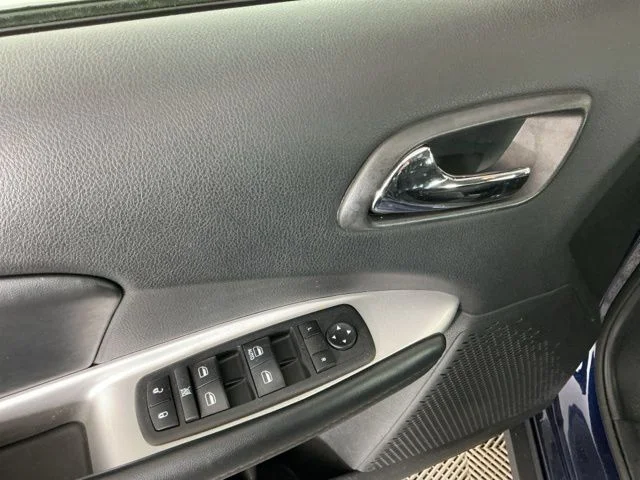 Used 2018 Blue Dodge SE image 12