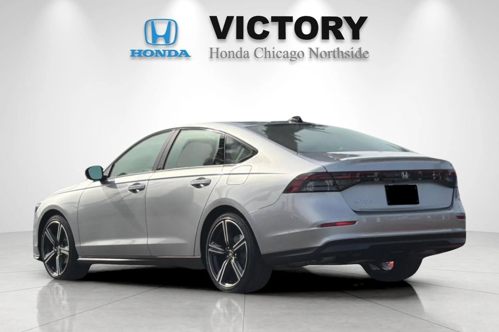 New 2026 Solar Silver Metallic Honda SE image 3
