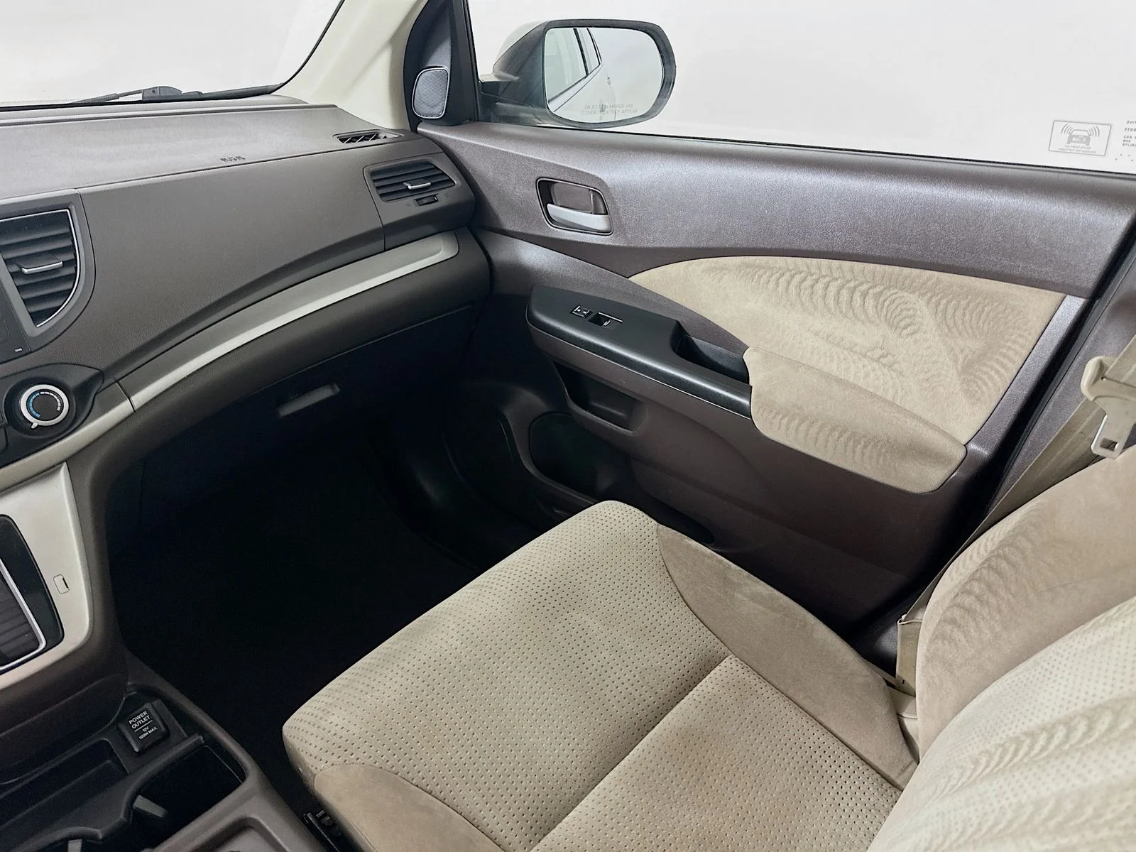 Used 2012 White Honda  image 22