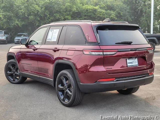 Certified Used 2023 Red Jeep Limited image 7