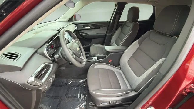 Used 2023 Crimson Metallic Chevrolet LT image 18