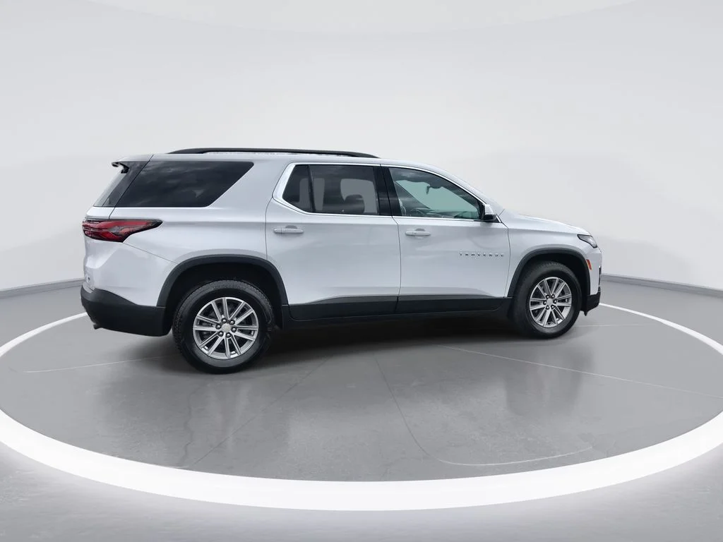 Used 2023 White Chevrolet LT image 8