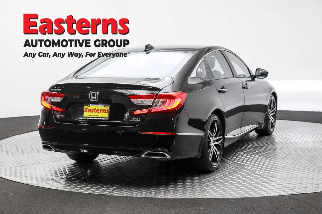Used 2021 Black Honda Touring 2.0T image 5