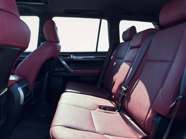 Used 2022 Black Lexus 460 image 13