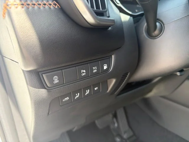 New 2026 Wind Chill Pearl Mazda Premium AWD image 29