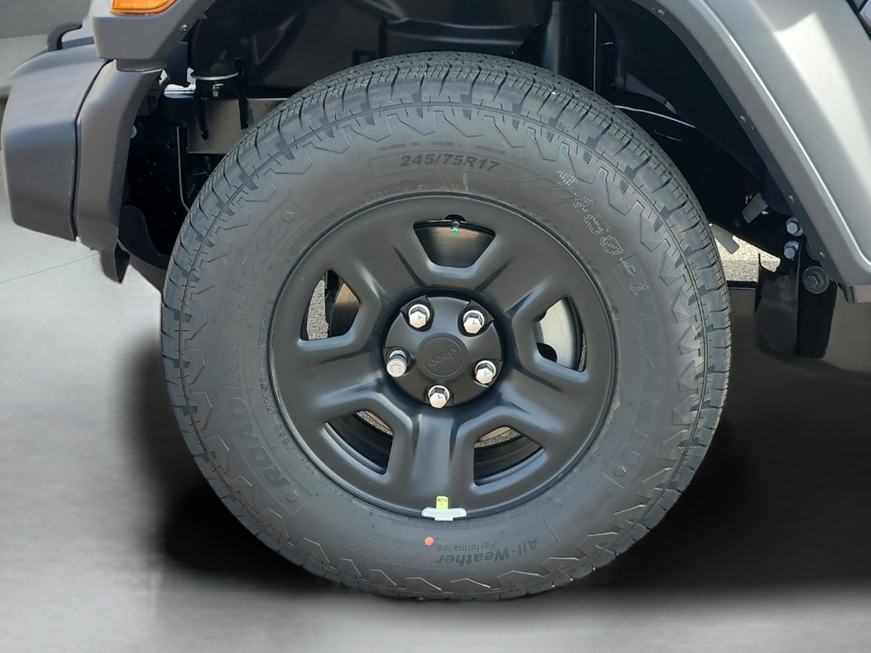 New 2026 Granite Crystal Metallic Clear-Coat Exterior Paint Jeep Sport image 9