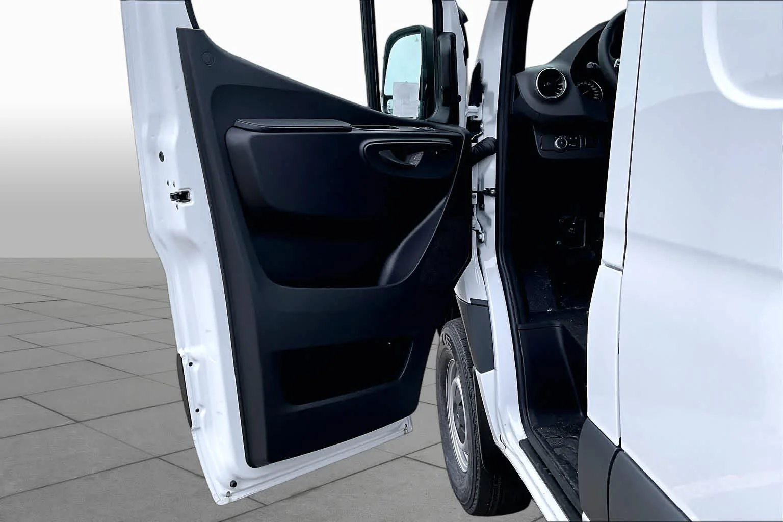 2026 Mercedes-Benz Sprinter Cargo Van Base - Photo 12
