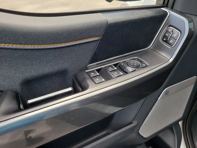 Used 2023 White Ford Tremor image 17