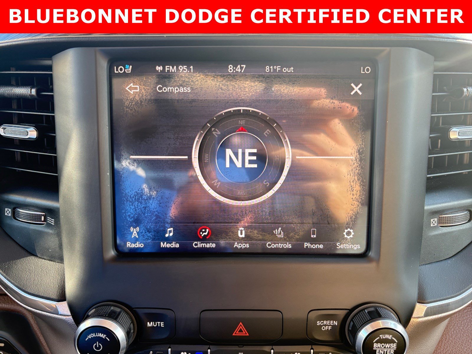 Used 2019 Rugged Brown Pearlcoat Ram Laramie image 15