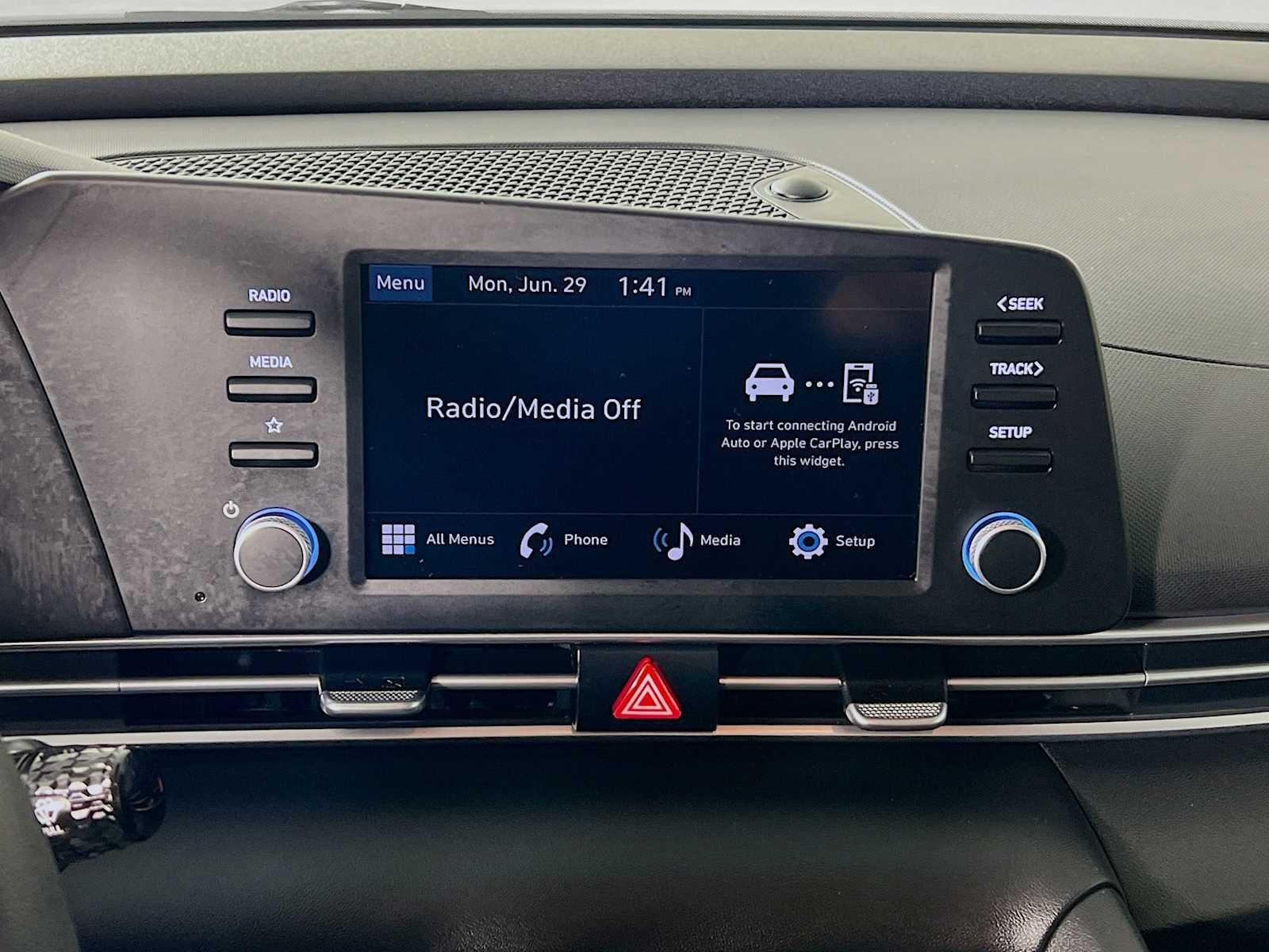 Certified Used 2025 Abyss Black Hyundai SE image 15