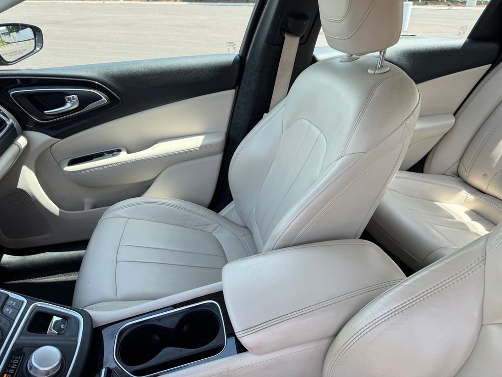 Used 2015 Gray Chrysler C image 7
