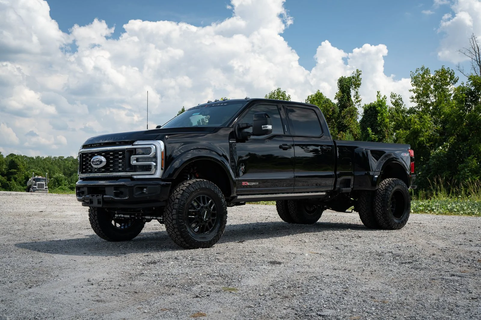 New 2026 Agate Black Metallic Ford F-350® Platinum® image 9