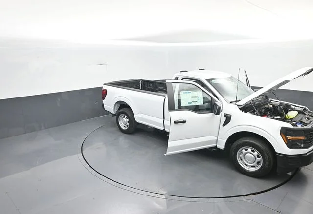 New 2026 Oxford White Ford XL image 38