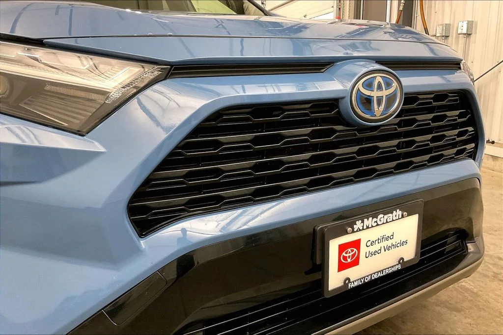 Certified Used 2023 Blue Toyota SE image 33