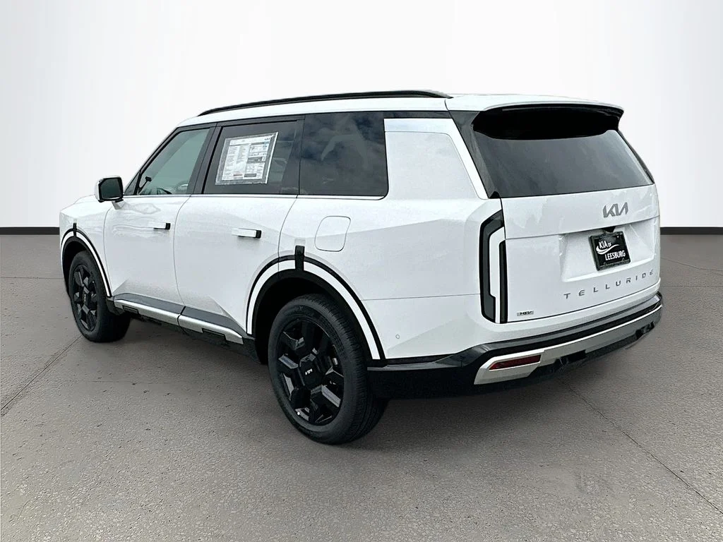 New 2027 White Kia SX image 5