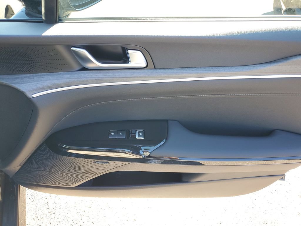 2026 Kia K5 EX - Photo 10