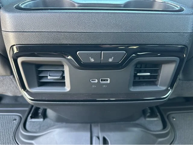 2026 GMC Sierra 2500HD AT4 - Photo 27