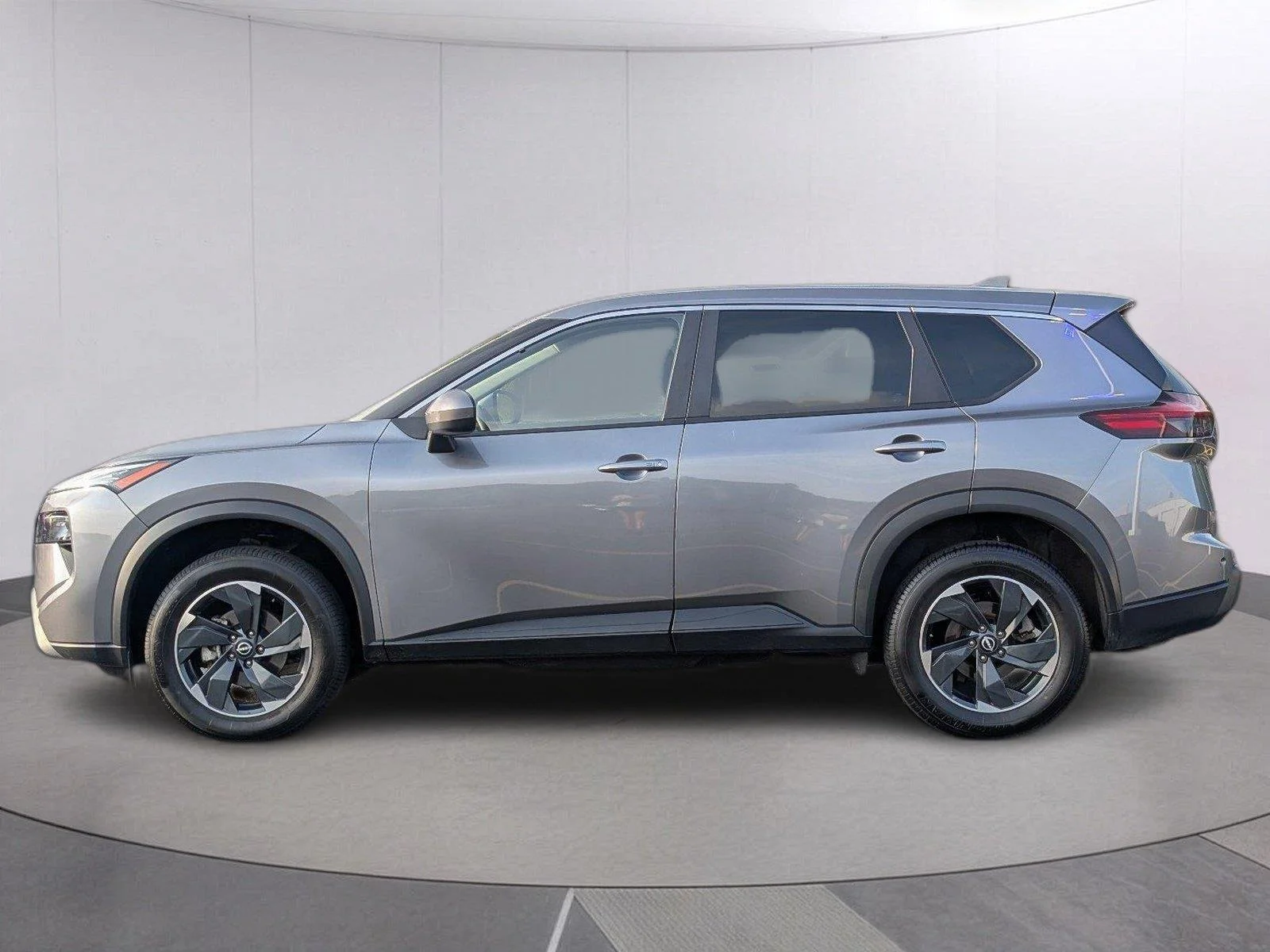 Used 2025 Gun Metallic Nissan SV image 2
