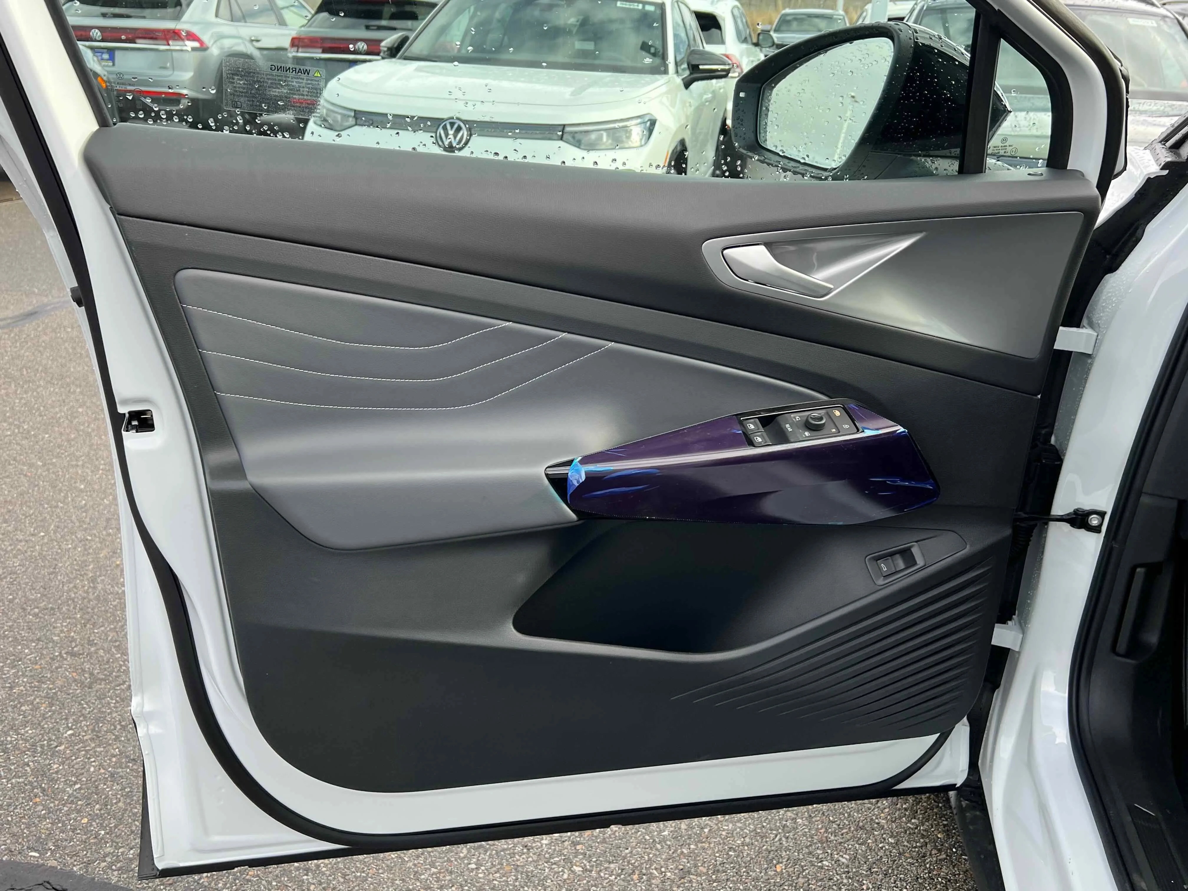 New 2026 Opal White Volkswagen Pro S Plus image 13
