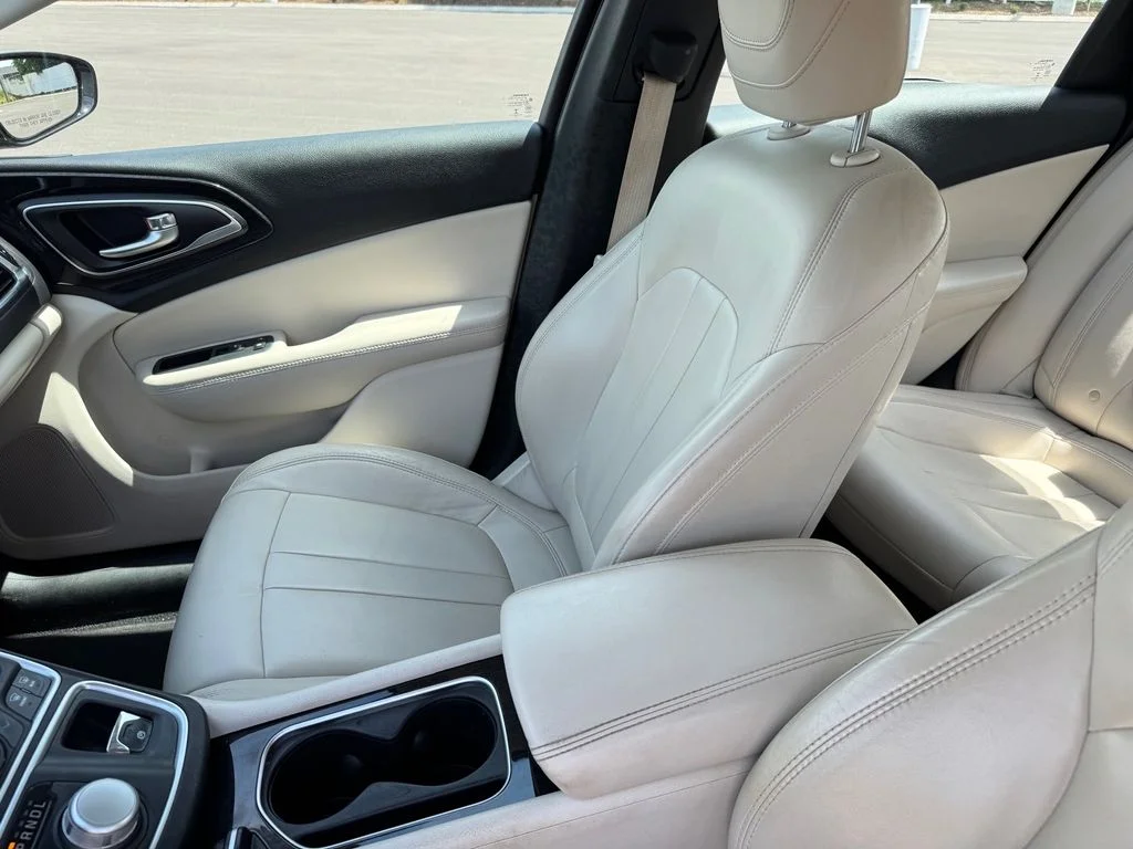 Used 2015 Gray Chrysler C image 7