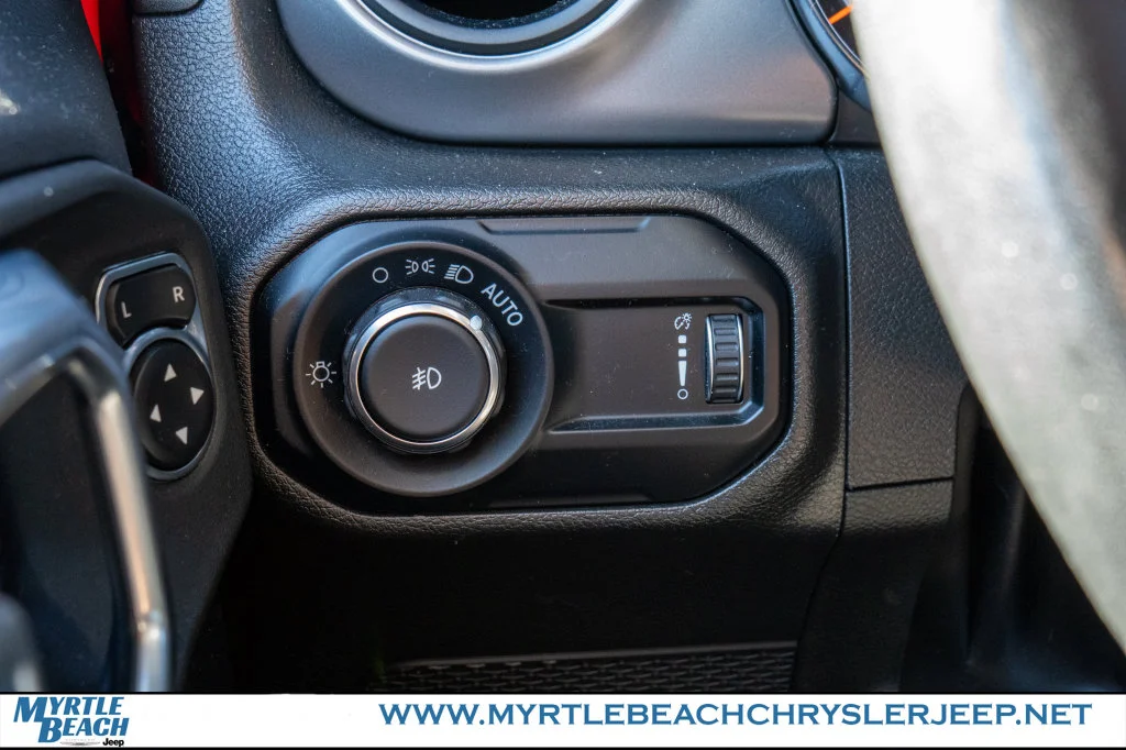 Used 2023 Red Clearcoat Jeep Sport image 32