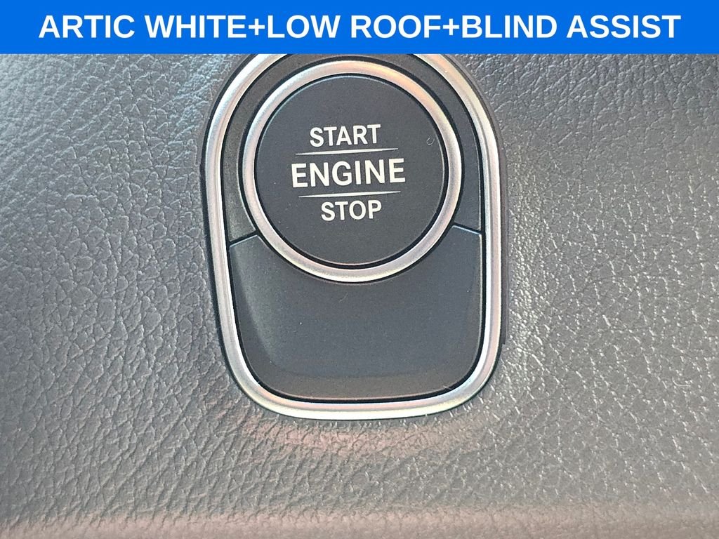 New 2026 Arctic White Mercedes-Benz Cargo 144 WB image 29