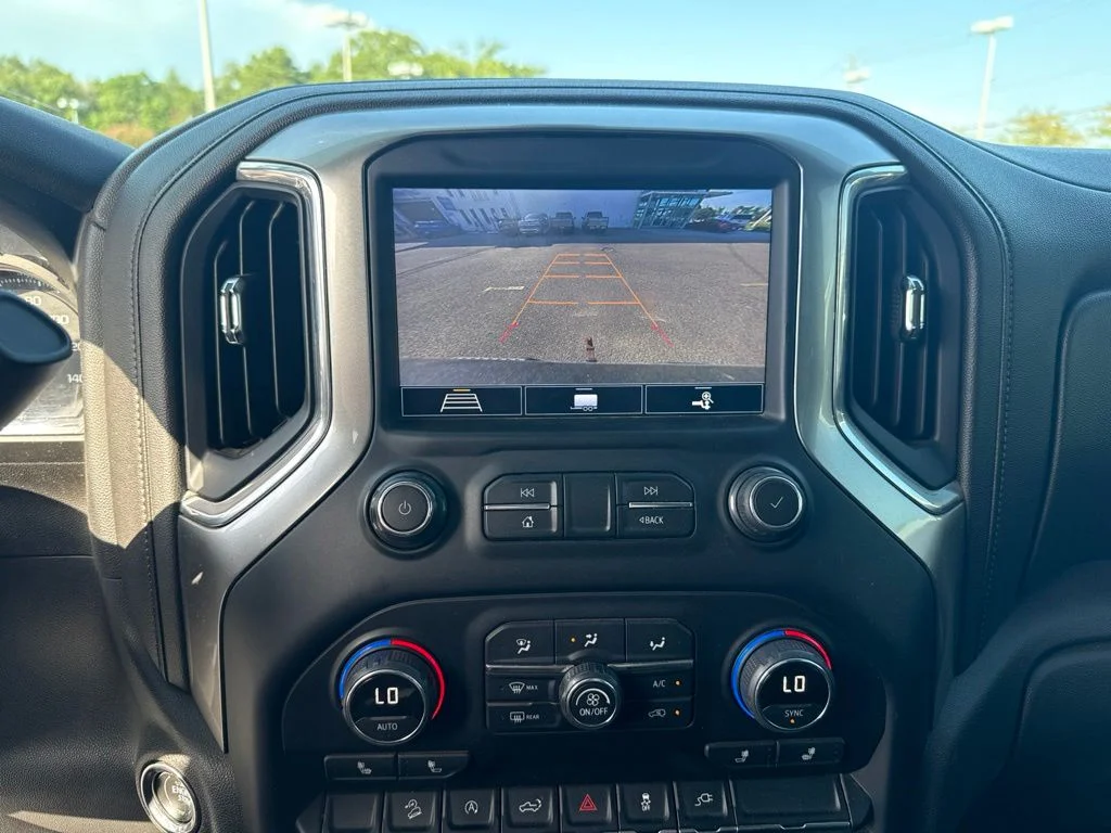 Used 2020 Gray Chevrolet LT image 9