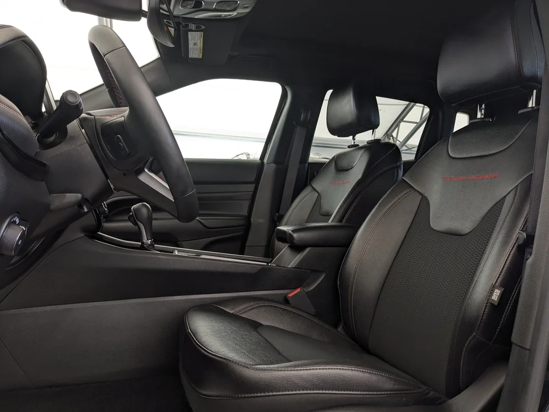 Certified Used 2024 Black Jeep Trailhawk - - 4x4 - Sun & Sound Group - Dual Pane Sunroof - Leather - NAV & More! image 15