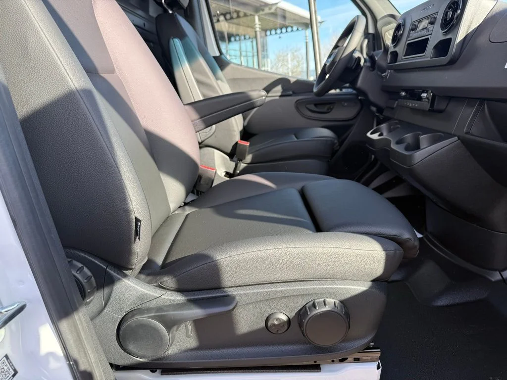 New 2026 White Mercedes-Benz Cargo 170 WB image 17