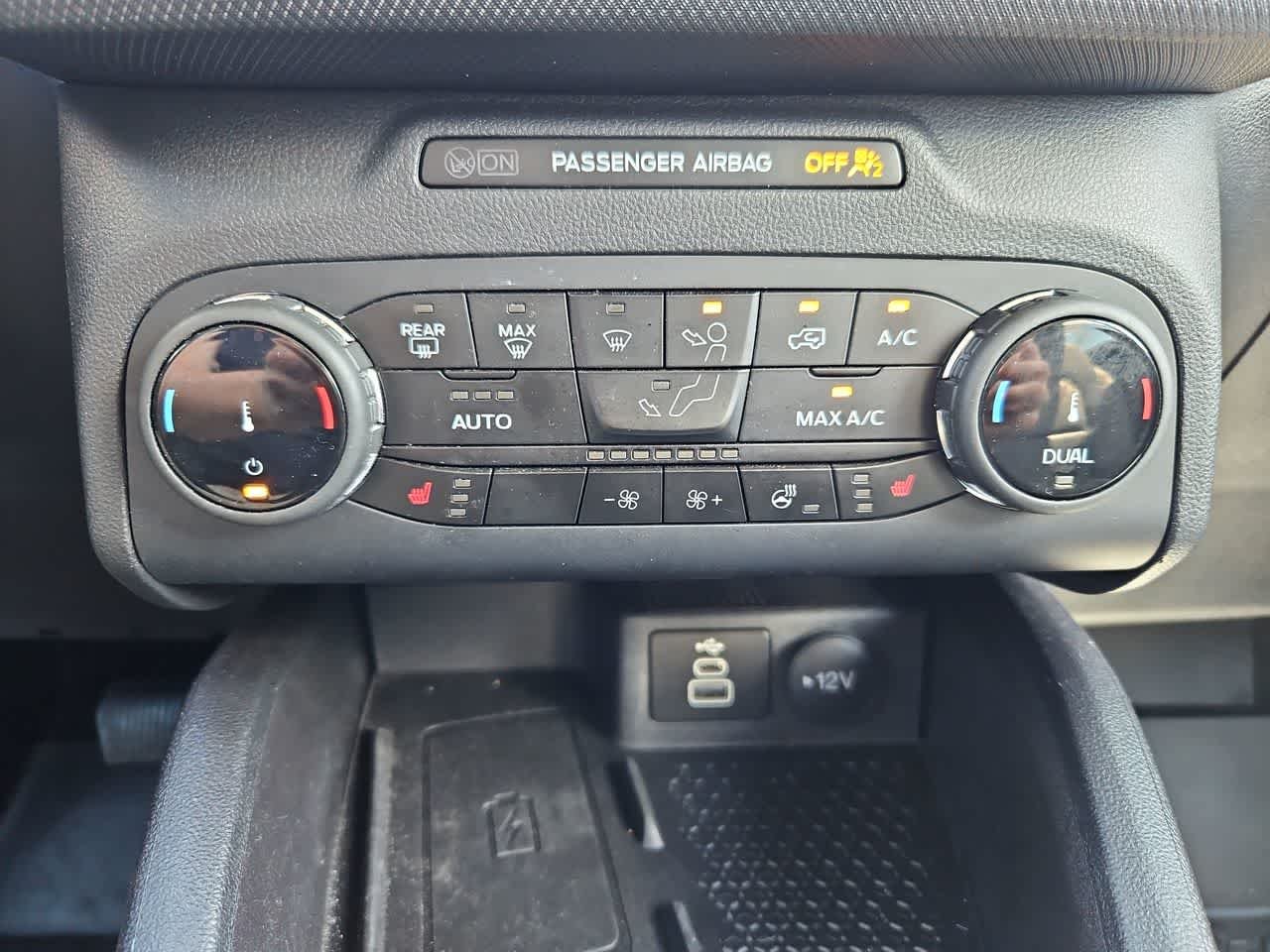 Used 2024 Carbonized Gray Ford Outer Banks image 19