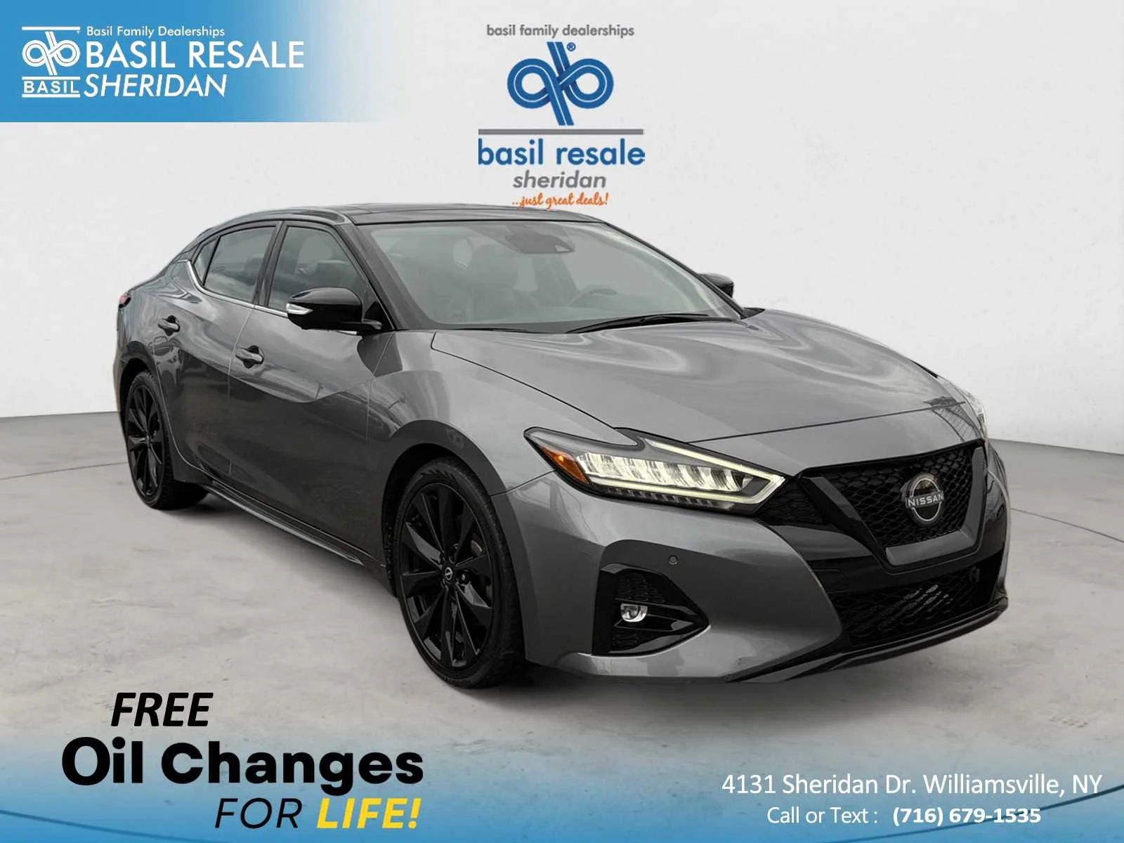 2023 Nissan Maxima SR's photo
