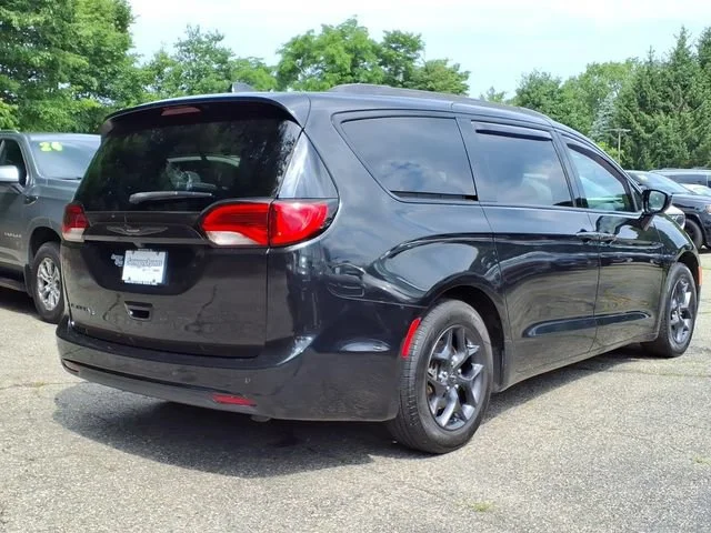 2018 Chrysler Pacifica Touring L Plus - Photo 6