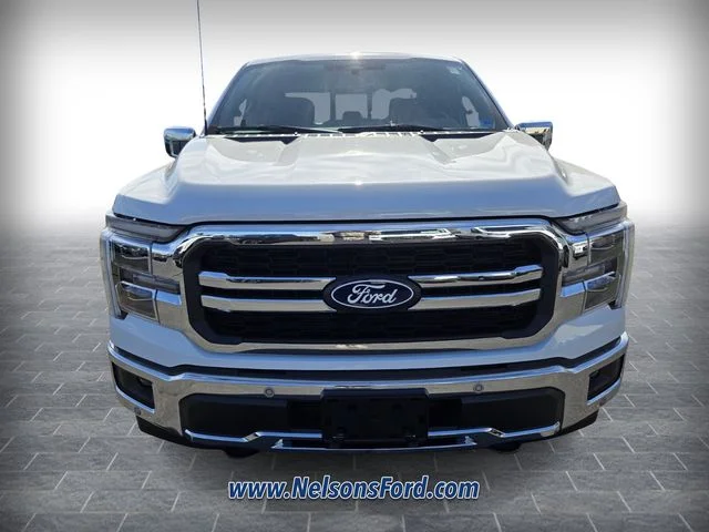 New 2026 Oxford White Ford Lariat® image 17