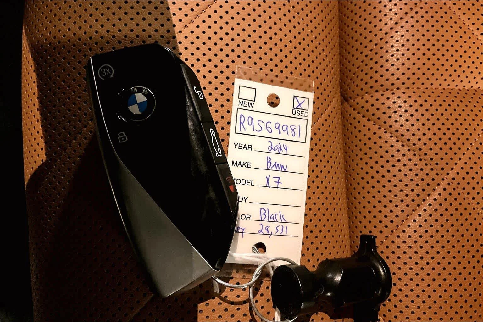 Certified Used 2024 Black Sapphire Metallic BMW xDrive40i image 14