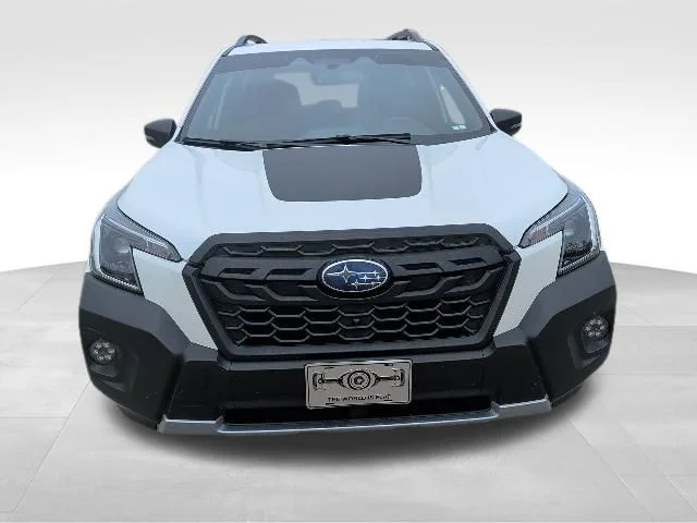 Used 2022 White Subaru Wilderness image 8