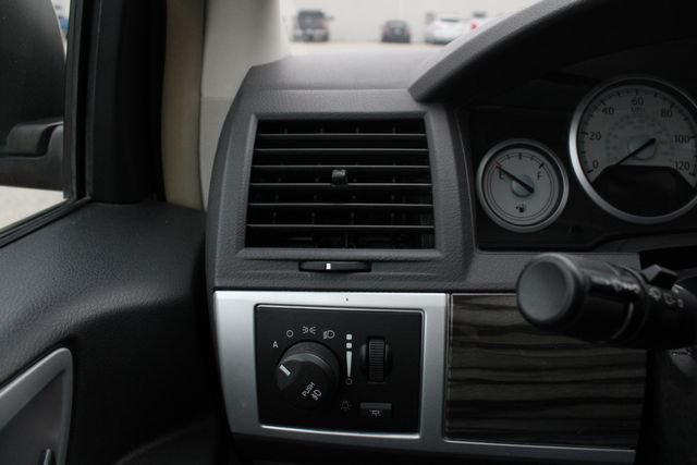 Used 2010 Gold Chrysler Touring image 7