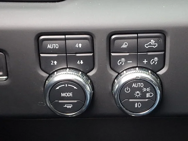 Used 2024 Red GMC AT4 image 24