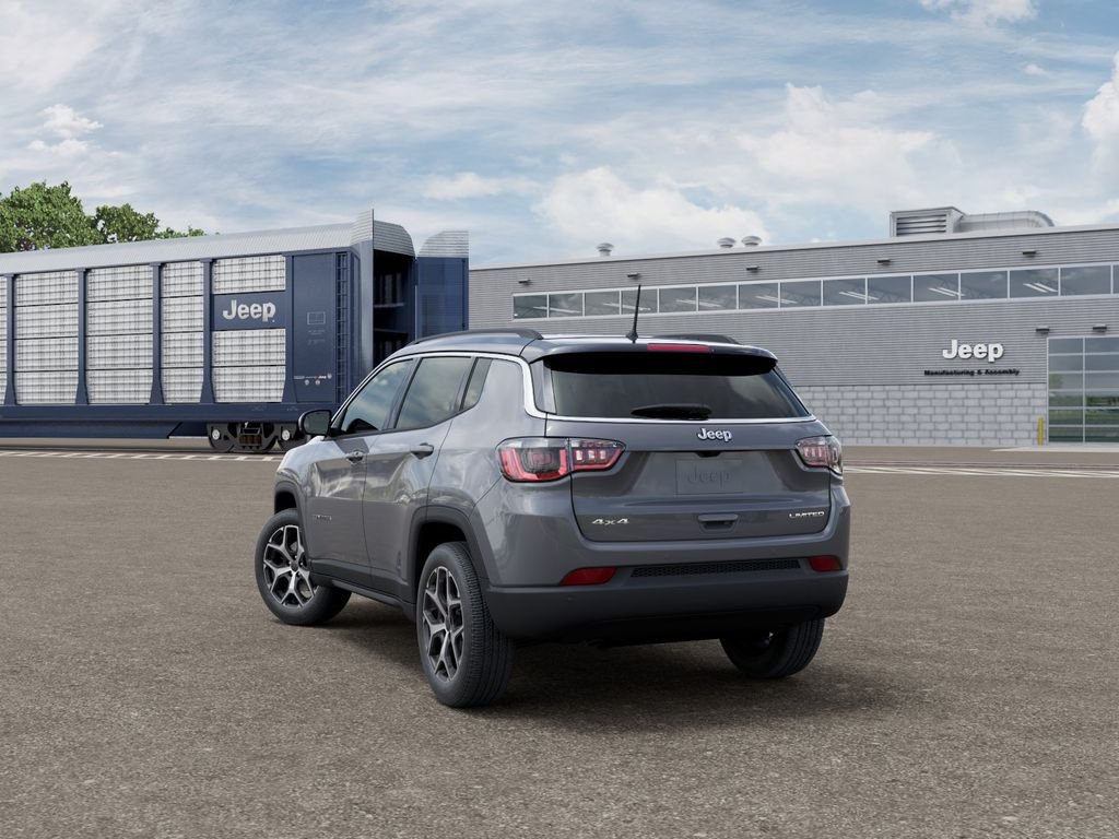 New 2026 Sting-Gray Clearcoat Jeep Limited image 3
